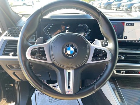 Used 2025 BMW X5 M60i w/ Climate Comfort Package image 11