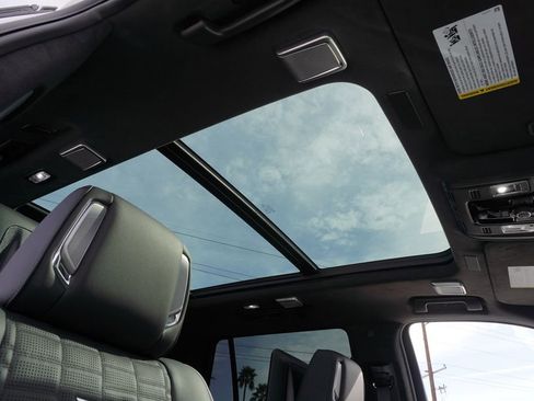 Certified 2025 Cadillac Escalade Sport Platinum w/ LPO, ONYX Package image 14