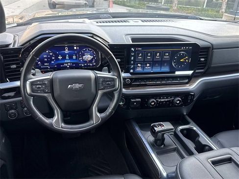 Used 2022 Chevrolet Silverado 1500 RST w/ RST All Star Premium Package image 6