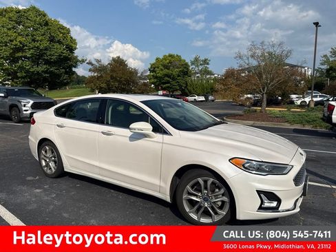 Used 2020 Ford Fusion Titanium FWD image 1