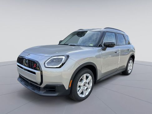 Certified 2025 MINI Cooper Countryman S image 1