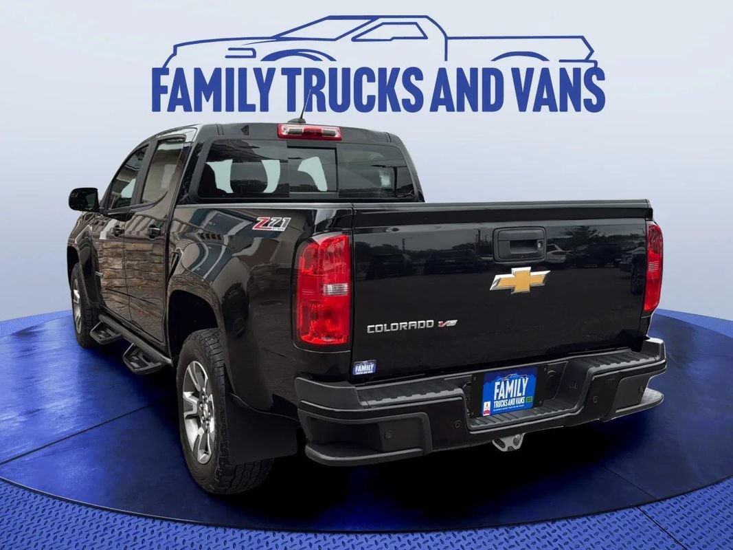 Used 2020 Chevrolet Colorado Z71 AWD/4WD image 3