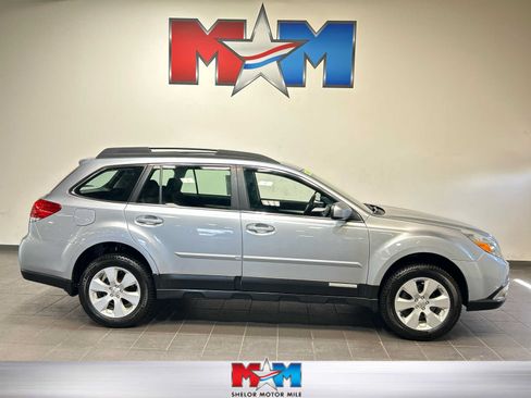 Used 2012 Subaru Outback 2.5i AWD/4WD image 1