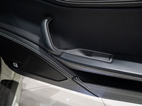 Used 2013 Ferrari 458 Spider RWD image 23