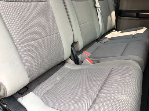 Used 2018 Ford F250 XL w/ Power Equipment Group AWD/4WD image 24