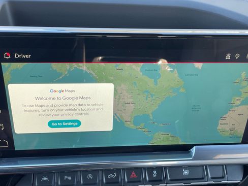 Used 2026 GMC Sierra 1500 SLT w/ SLT Premium Plus Package image 12