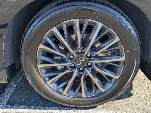 New 2026 INFINITI QX80 Autograph AWD/4WD image 9