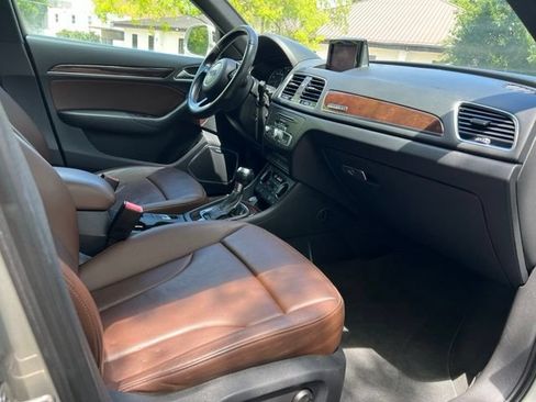 Used 2016 Audi Q3 2.0T Prestige w/ Prestige Package AWD/4WD image 20