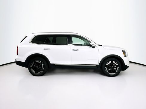 Used 2025 Kia Telluride S FWD image 10