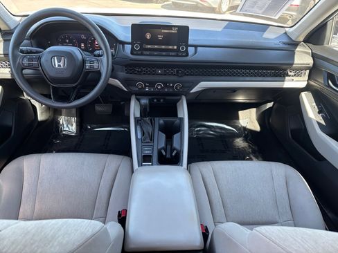 Used 2023 Honda Accord LX image 19