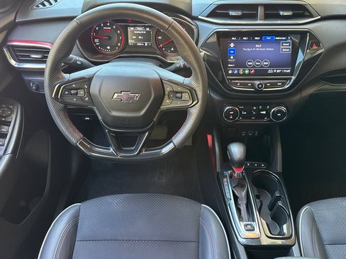 Used 2023 Chevrolet TrailBlazer RS w/ Convenience Package FWD image 17