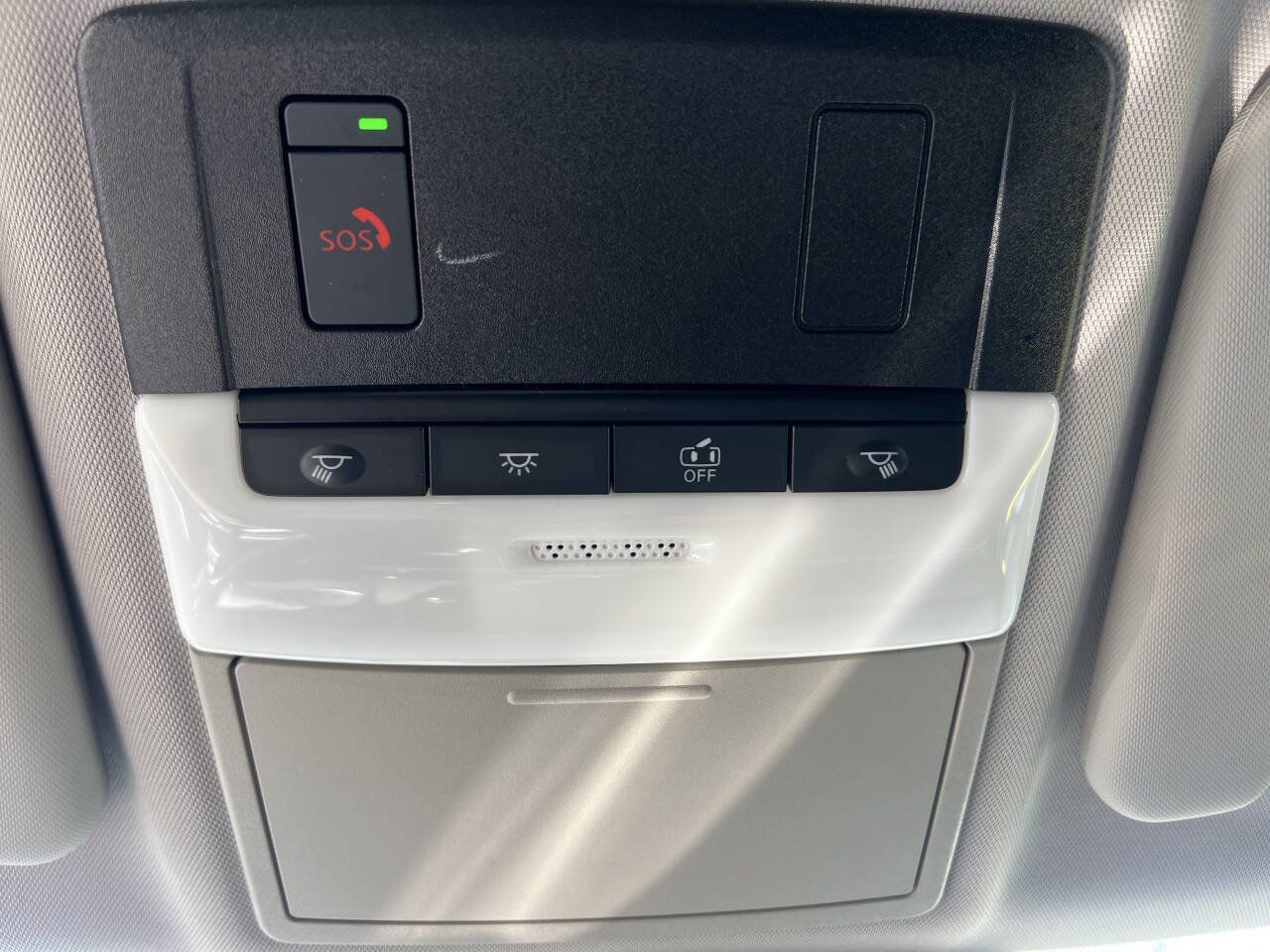 Used 2023 Mitsubishi Outlander SE AWD/4WD image 13