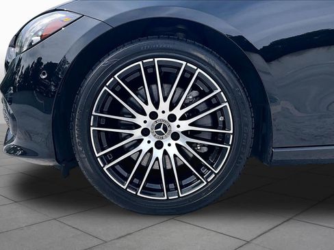 Used 2024 Mercedes-Benz C 300 Sedan image 10