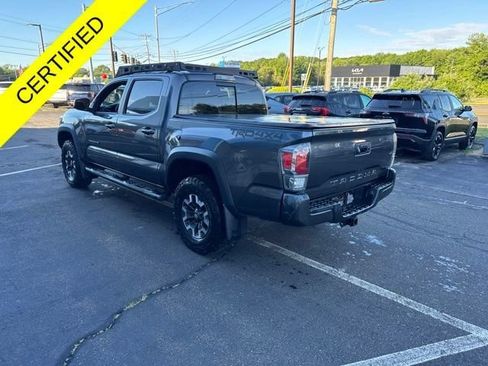 Used 2021 Toyota Tacoma TRD Off-Road AWD/4WD image 5