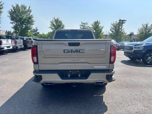 Used 2022 GMC Sierra 1500 Elevation AWD/4WD image 7