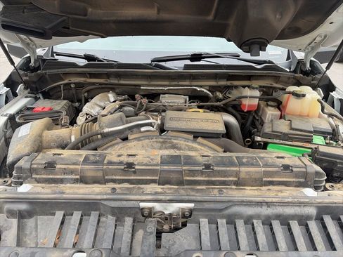 Used 2022 GMC Sierra 2500 AT4 image 33