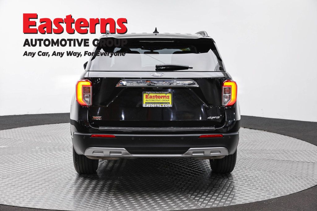 Used 2022 Ford Explorer XLT w/ Equipment Group 202A AWD/4WD image 8