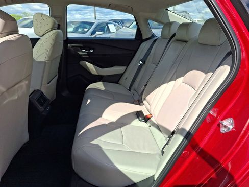 Used 2023 Honda Accord Touring image 8