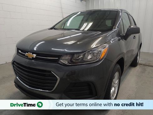 Used 2020 Chevrolet Trax LS w/ Tint and Cruise Package AWD/4WD image 1