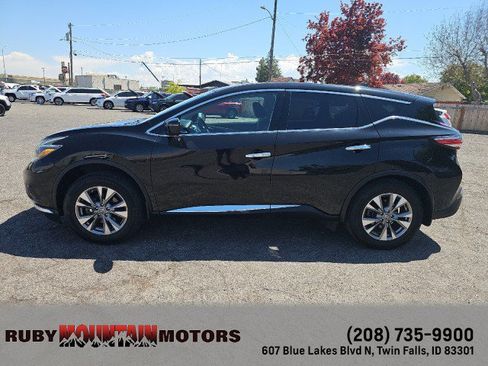 Used 2018 Nissan Murano S AWD/4WD image 4