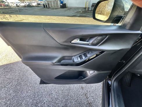 Certified 2025 Chevrolet Equinox LT w/ Convenience Package II image 13