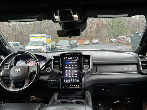Used 2021 RAM 2500 Limited image 30