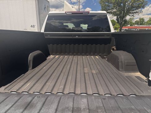 Certified 2024 Chevrolet Silverado 1500 Custom AWD/4WD image 11