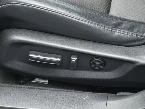 Used 2018 Honda Accord Sport image 9