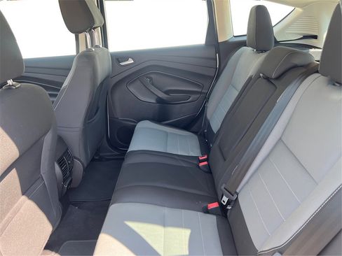 Used 2016 Ford C-MAX SE image 10