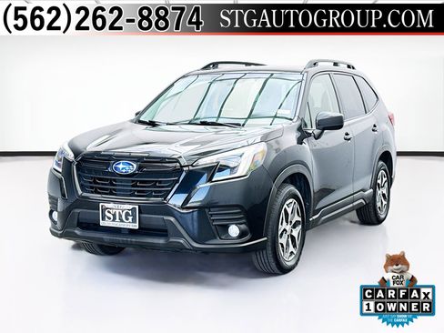 Used 2023 Subaru Forester Premium AWD/4WD image 1