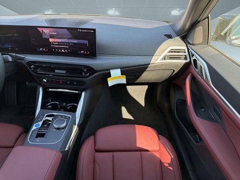 New 2026 BMW i4 eDrive40 w/ M Sport Package RWD image 28