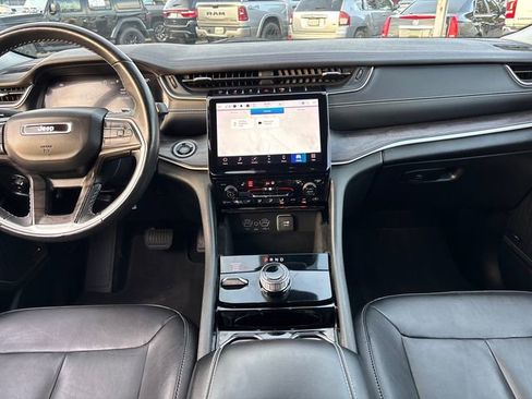 Used 2022 Jeep Grand Cherokee L Limited image 8