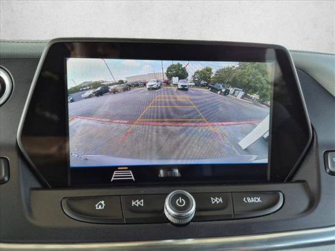 Used 2019 Chevrolet Blazer LT FWD image 13