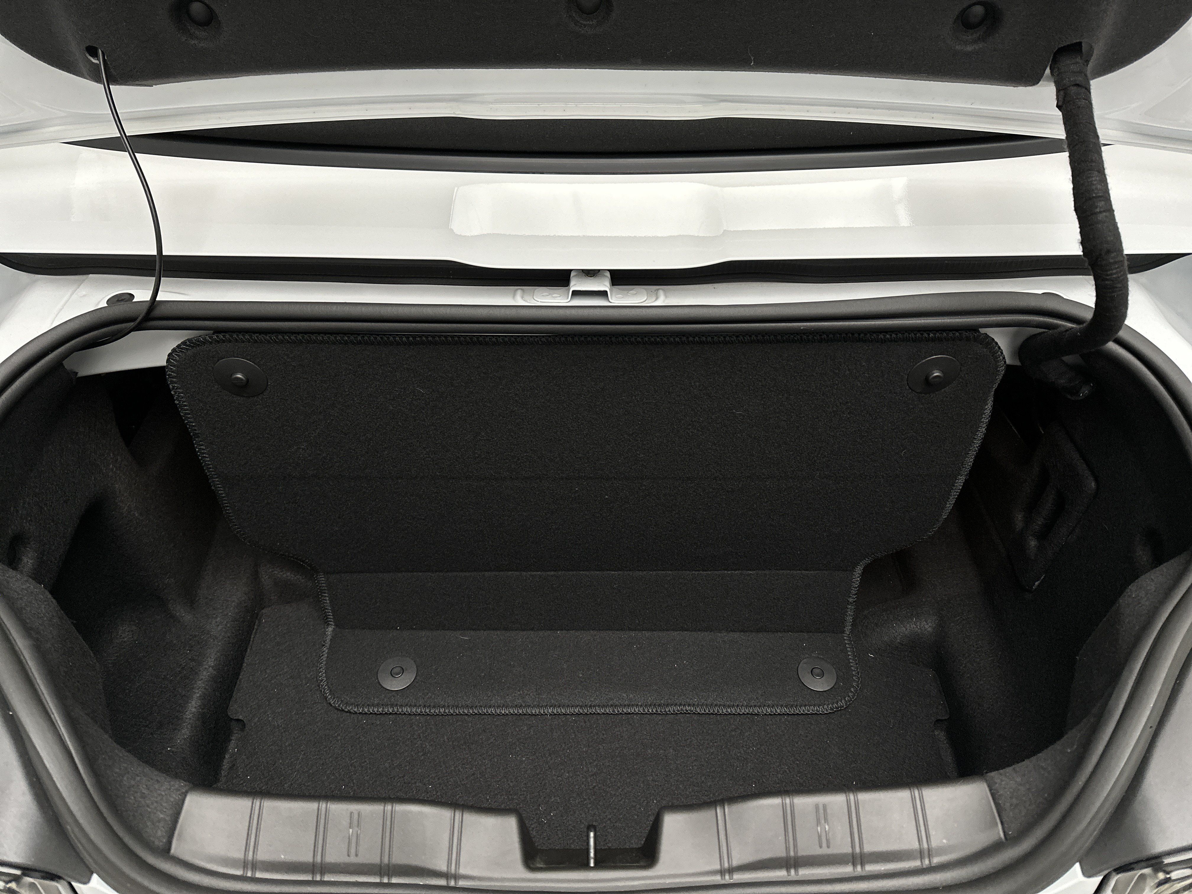 Used 2024 Chevrolet Camaro ZL1 RWD image 13