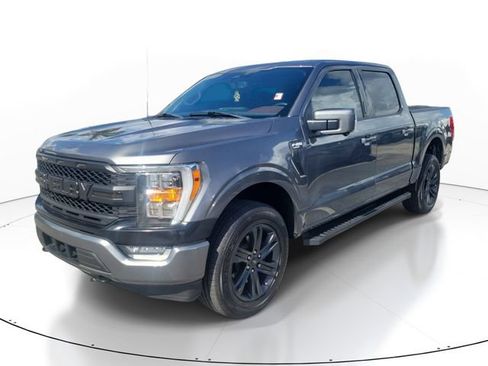 Used 2023 Ford F150 Lariat w/ Max Trailer Tow Package AWD/4WD image 4