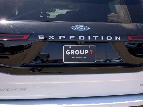 Certified 2025 Ford Expedition Max Platinum AWD/4WD image 31