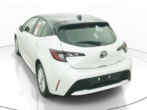 New 2026 Toyota Corolla SE image 6