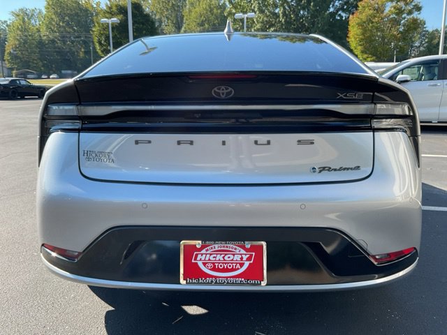 Used 2024 Toyota Prius Prime FWD image 9