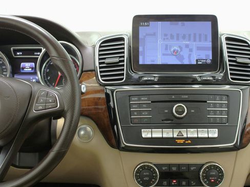 Used 2019 Mercedes-Benz GLS 450 4MATIC image 56