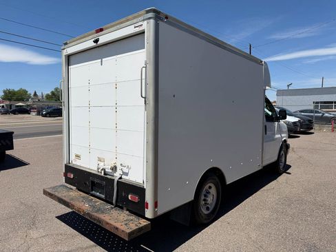 Used 2020 Chevrolet Express 3500 w/ Power Convenience Package RWD image 9