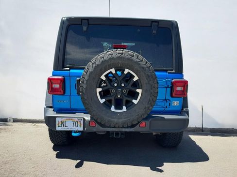 Used 2024 Jeep Wrangler Unlimited Rubicon 4xe AWD/4WD image 14
