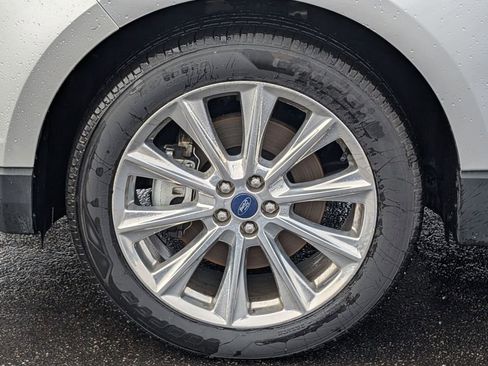 Certified 2017 Ford Edge Titanium w/ Equipment Group 301A image 15