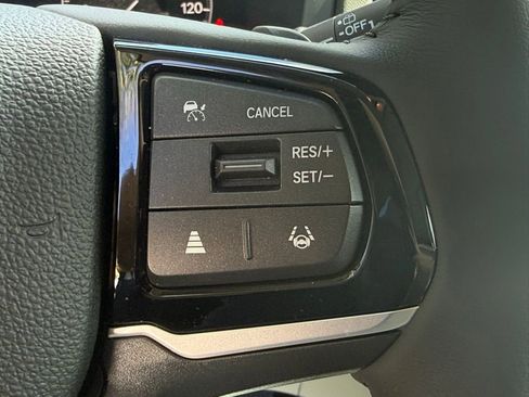 Certified 2026 Honda Odyssey EX-L image 17