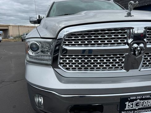 Used 2014 RAM 1500 Laramie w/ Convenience Group AWD/4WD image 3