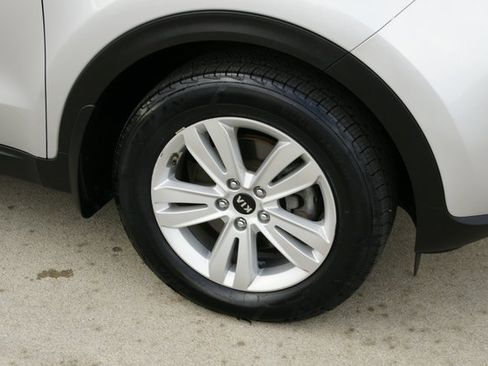 Used 2019 Kia Sportage LX w/ LX Popular Package image 8