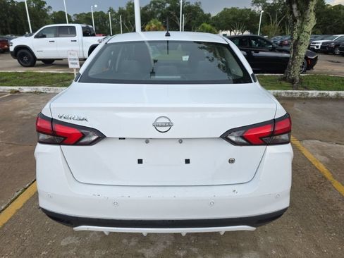Used 2024 Nissan Versa S w/ S Plus Package FWD image 3