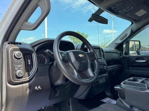 Used 2023 Chevrolet Silverado 2500 W/T w/ WT Convenience Package AWD/4WD image 14