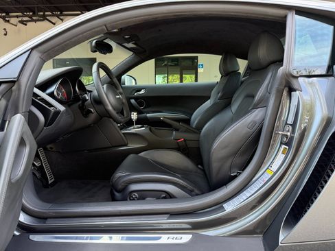 Used 2010 Audi R8 V10 AWD/4WD image 19