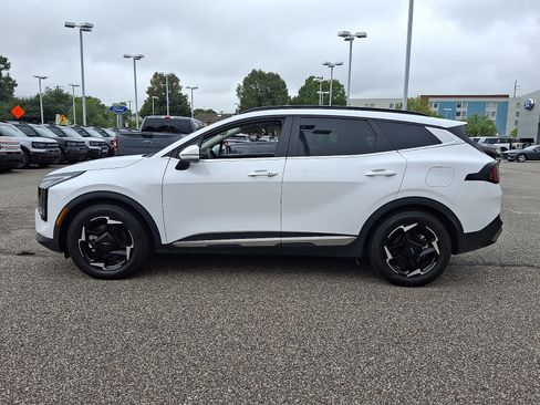 Used 2026 Kia Sportage EX w/ EX Panorama Roof Package FWD image 6