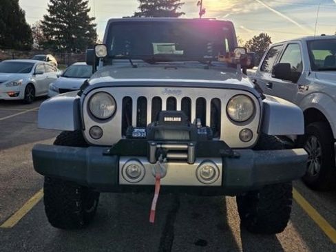 Used 2014 Jeep Wrangler Unlimited Sahara w/ Connectivity Group image 3